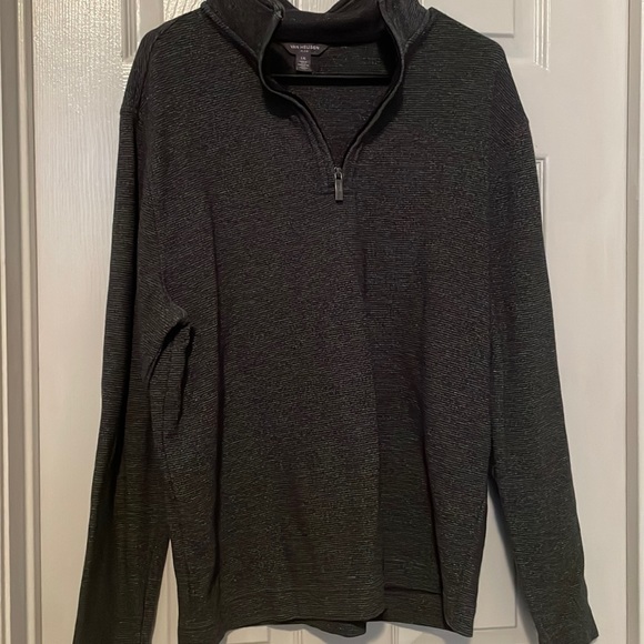 Van Heusen Quarter Zip - Picture 1 of 4